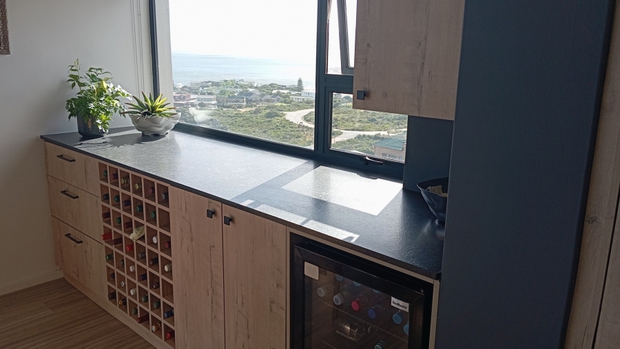 4 Bedroom Property for Sale in Rooi Els Western Cape
